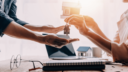 CNB aponta como ter mais segurança na compra e venda de imóveis