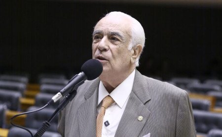 Projeto proíbe reconhecimento de união estável após falecimento de um dos parceiros