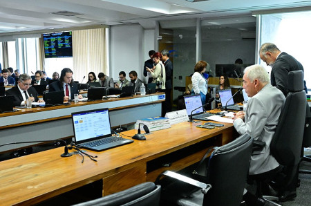 Vai ao Plenário limite para penhora de bens de devedores